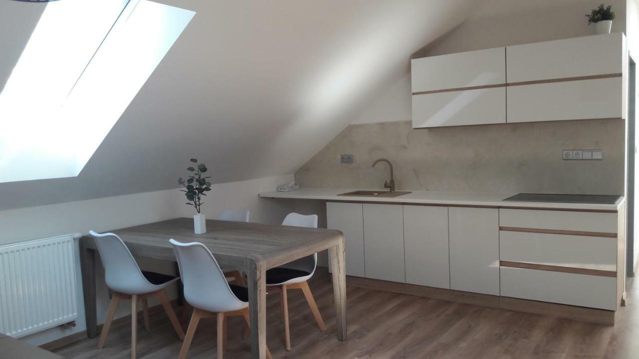 Apartman Za-Ka 1 Ubytovani Litovel Cervenka Exterior foto